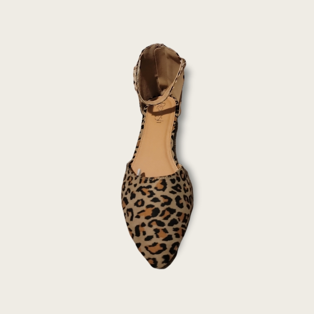Shoes - Picture 3 of 6